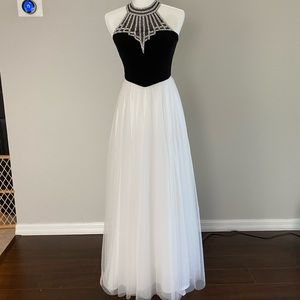 Blondie Nites Long Dress